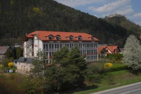 Hotels in Okres Považská Bystrica